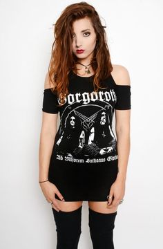 Black Metal girl - Black Metal Woman - #blackmetalgirl - #blackmetalgirls - #blackmetalwoman - bm girl - bm woman Shoulder Cut Dress, Diy Fashion Trends, Quoi Porter, T Shirt Cut