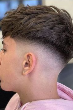 Haircut Mullet, Taper Fade Short Hair, Mid Fade Haircut, Fade Haircut Styles, Drop Fade Haircut, Mens Haircuts Short Hair, Crop Haircut, Men Haircut Curly Hair, Taper Fade Haircut