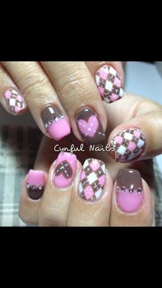 Pink And Brown Nails, Argyle Nails, Plaid Nail Art, Nails Grey, Plaid Nails, Nails Winter, Really Cute Nails, Super Nails, Great Nails