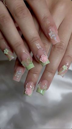 Swaggy Nails, Nail Inspo Spring, Preppy Nails, Quinceanera Nails, Holiday Nail Designs, Holiday Nail, Classy Acrylic Nails, Pretty Gel Nails