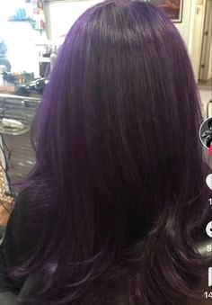 Purple Strands In Hair, Fall Hair Inspo, Harajuku Hair, Hair Dye Tips, Hair Dyed, Red Hair Inspo, Dyed Hair Inspiration