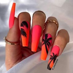 Orange Ombre Nails, Palm Tree Nails, Unghie Sfumate, Tree Nails, Ombre Acrylic Nails, Glow Nails, Black Nail Designs, Vacation Nails