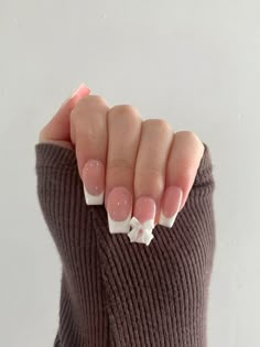 #frenchnails #frenchtipnails #bows #coquette #coquetteaesthetic #nails #nailart #naildesign #pink #ribbon #sparkle Bow French Tip Nails, Shirt White Nails, Simple Bow Nails, French Tip Sets, Nails With Ribbon, Nails French Tip White, Bow Charm Nails, Christmas Nails Bow, Nails With Bow Charm