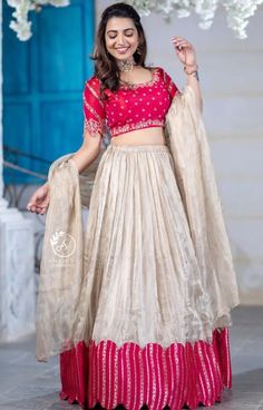 Fancy Lehanga Models, Half Saree Colour Combinations, Langa Blouse, Chania Choli, Choli For Wedding, Pattu Langa, Stylish Kurtis Design, Half Saree Lehenga