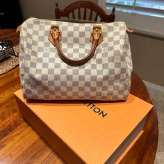 Used Speedy 30 Handbag With Gold Hardware And Double Handle. Comes With Lv Lock And Two Keys. Also Comes With Original Lv Box. Bags Louis Vuitton, Louis Vuitton Speedy 30, Speedy 30, Louis Vuitton Speedy, Womens Tote Bags, Gold Hardware, Louis Vuitton Bag, Louis Vuitton, Handbags