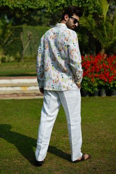 Multi color full sleeves button down shirt crafted in 100% linen with all over lyon print. - Aza Fashions Multicolor Long Sleeve Linen Tops, Casual Printed Linen Shirt, Printed Relaxed Fit Linen Shirt, Color Full, Full Sleeves, Print Shirt, Aza Fashion, Full Sleeve, Lyon