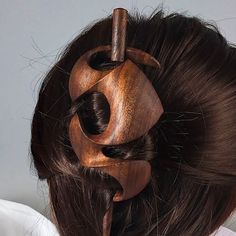 Our newest wooden hair clip differs from other models having the assembling pin from the top rather than from the side. Very light and strong. Material and finish Hair clip is hand carved out of natural wood and died to achieve different colors. Hair clip care Best way to take care about the hair clip is to rub it with our maintenance vaseline or greasier hand cream. You can find more information in How to care about hair clips article. Info: https://hpstylstudio.com/blogs/news/how-to-take-care- Colors Hair, Wooden Comb, Star Hair, Vaseline, Hair Barrettes, About Hair, Hand Cream, Forks, Cut And Color