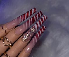 Red Nails With Stones, Christmas Nail Designs Acrylic, Glitter Press On Nails, Christmas Nails 2023, Christmas Nail Colors, New Years Eve Nails, New Nails