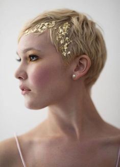 Pixie Wedding Hair, Growing Your Hair Out, Really Short Hair, Wedding Hairstyles Bride, Short Layered, Hair Styles 2017, Layered Bob, Short Wedding Hair, Side Bangs