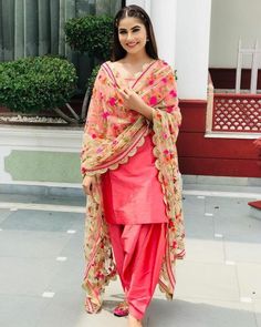 Prabh Grewal, Simple Indian Suits, Patiyala Dress, Patiala Suit Designs, Salwar Suit Designs, Punjabi Fashion, Punjabi Outfits, Indian Designer Suits