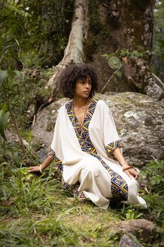 Introducing our KAFATU stunning handmade African patterned Kaftan, the perfect choice for any ceremonial or ritual occasion. This beautiful piece features vibrant, bold colours and intricate African-inspired tribal patterns naturally dyed with leaf and bark. In addition to its striking design, this kaftan is also functional and practical. The kaftan features two pockets, which provide convenient storage space for your essentials so that you can move around with ease. Made of lightweight, breatha Mens Kimono Jacket, Ritual Clothing, Mens Poncho, Black Kaftan, Male Kimono, Hemp Clothing, Viking Clothing, Festival Pants, Handmade Skirts