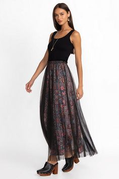 Adorned with an understated floral print, the Yolanda Pleated Maxi Skirt is crafted from a lightweight fabric. Featuring an elastic waist and intricate sunburst pleating, this lined skirt offers a traditional A-line silhouette in a maxi length. Pair with silk cami and a pair of kitten heels for a night out. Women's Yolanda Pleated Maxi Skirt by Johnny Was in Tallula Red, Size XL, Silk, Floral Silk Cami Outfit, Boho Womens Clothing, Thrift Inspo, Silk Cami, Pleated Maxi Skirt, Boho Chic Outfits, Pleated Maxi, Skirts Online, Boho Women