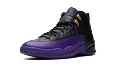 The Air Jordan 12 “Field Purple” is a two-tone colorway of the retro basketball shoe loosely inspired by the Los Angeles Lakers.  While not associated with the team, the “Field Purple” Jordan 12 nonetheless shows love to the Lakers with its purple accenting.  The look is also likely inspired by the Player Exclusive Air Jordan 12 colorways that were worn by Gary Payton with the Lakers in the 2003-04 NBA season.  The shoe has a black tumbled leather construction with a Field Purple mudguard.  More Jordan 12 Outfit Women, Gary Payton, Retro Basketball Shoes, New Aesthetic, Retro Basketball, Air Jordan 12, Pushing Boundaries, Air Jordan 12 Retro, Nba Season