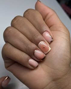 My ideal fall colours are browns, nudes, golds and rose golds. Happy Sunday 🤎 #dovenailsbysharon #structuredmanicure Christmas Nails On Natural Nails, Cute Gel Manicure Ideas, Fall Square Nails Short, Nice Acrylic Nails, Short Nude Nails With Design, Short Classy Nails Acrylic, Short Overlay Nails, Cute Nude Nails, Natural Nail Ideas