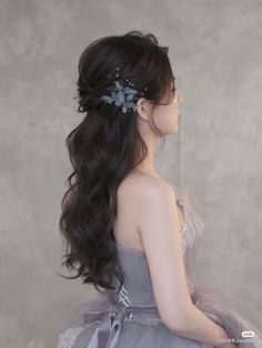 Debut Hairstyles, Korean Wedding Hair, Quince Hairstyles, Long Hair Wedding Styles, Hair Up Styles, Big Night, Prom Hairstyles, Asian Hair, Formal Hairstyles