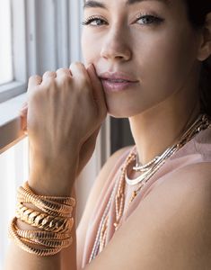 SIDNEY GARBER JEWELRYFINE JEWELBRACELET O ROSEGOLD 9mm Rolling Band Bracelet Chic Lifestyle, Marissa Collections, Irene Neuwirth, Advanced Style, Band Bracelet, Wrap Watch, Fashion Updates, Gold Details, 18k Rose Gold