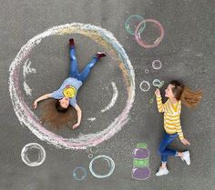 Chalk Art Christmas, Diy Sidewalk Chalk, Diy Sidewalk, Sisters Photo