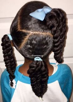 Bows and ponytails New Natural Hairstyles, Twist Ponytail, Girls Natural Hairstyles, Natural Hairstyles For Kids