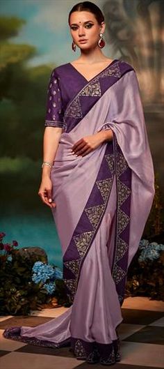 Purple and Violet color Saree in Banarasi Silk, Silk fabric with Border work Lilac Saree, Purple Party, Designer Sarees Online, Art Silk Sarees, Trendy Sarees, Organza Saree, Purple Silk, Soft Silk Sarees