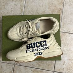 Great Condition Shoes Gucci, Gucci Sneakers, Gucci Shoes, Blue Cream, Mens Shoes Sneakers, Men's Shoes, Shoes Sneakers, Color Blue, Man Shop