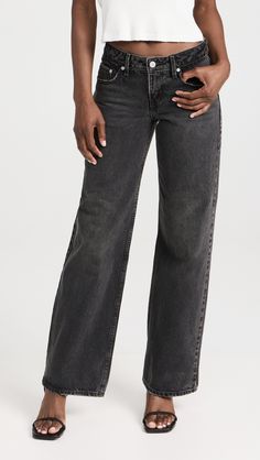 Fast Free Shipping & Free Returns on Levi's Low Loose Jeans at Shopbop. Shop new arrivals from Levi's at Shopbop.com Levis Outfit, Wish Me Luck, Curve Jeans, Denim Trends, Loose Jeans, Cute Jeans, Levis Women, Stretch Denim, Levi's