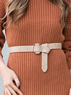 Pull all your looks together with our fully adjustable, unique O Ring Belts!A belt finishes everything off!Color: Black, Camel, Cream or TaupeFabric: Vegan Leather, Silver BuckleIncludes: x1 BeltSize: One SizeFully Adjustable- No Prong!Width: 1.18"Length: 41.3" Womens Leather Belt, Black Camel, Usa Outfit, Simply Chic, Girly Stuff, Sweaters And Leggings, Leather Silver, Heeled Loafers, O Ring