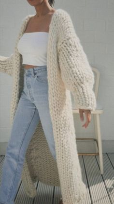 1 Color Outfits, Chunky Long Cardigan, Amazon Jacket, Crochet Long Cardigan, Crocheted Tops, Fall Carnival, 2023 Outfits, Carnival Wedding, Loose Cardigan