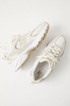 New Balance For Women Sneakers, Everyday Women Shoes, New Balance With Leggings, Cheap White Shoes, New Balance Shoes Neutral, Cute Women Sneakers, Cute Comfy Sneakers, New Balance Gym Shoes, Work Out Shoes For Women