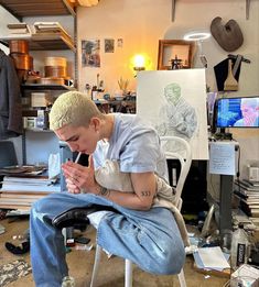 Buzz Cut For Men, Cozy Streetwear, Boyfriend Outfit, Streetwear Inspo, Simple Fits, Outfits Streetwear, Artist Aesthetic, Aesthetic Outfit Ideas, Cozy Style