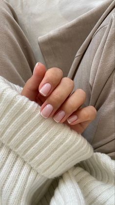 Classy Gel Nails Short, Short Classy Nails Gel, Short Nails For Nurses, Nails For Nurses, Nursing Nails, Short Nails Classy, French Nails 2023, Classy Nails Short, Nurse Nails