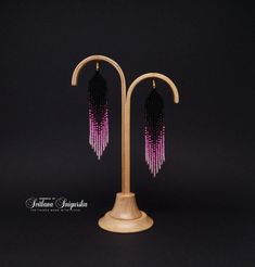 Fuchsia earrings Ombre earrings Long dangle earrings Pink dangle earrings Pink and black Statement earrings Dainty earrings Elegant earrings Sparkling earrings Gradient earrings Fringe earrings Czech glass earrings Seed bead earrings Fuchsia (pink-purple) black gradient elegant evening earrings. Length of the Earrings - 4 1/2 inches (11 cm) 100% handmade Czech seed beads. Shipping worldwide Gift packedge - FREE! Thanks for view! Please note that due to lighting effects, monitor's brightness, con Pink Dangle Earrings, Black Statement Earrings, Sparkling Earrings, Evening Earrings, Ombre Earrings, Native American Beaded Earrings, Black Gradient, Native American Beading, Earrings Elegant