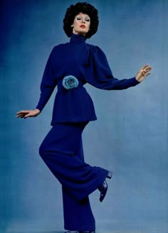 1970s Magazine, Space Fashion, Fashion 70s, 1970's Fashion, 70s Women, Archive Fashion, 1970s Fashion, Pierre Cardin, 80s Fashion