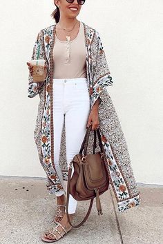 Casual Cardigan Outfits Summer, Sundress With Cardigan, White Kimono Outfit, Modern Kimono Fashion Outfits, Student Ootd, Elegant Minimalist Outfit, Kimono Cardigan Outfit, Long Kimono Outfit, Cardigan Outfit Summer