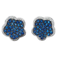 Round Sapphire, Blue Sapphire Diamond, Diamond Flower, Brilliant Diamond, Micro Pave, Round Brilliant, Karate, Flower Earrings, Floral Motif