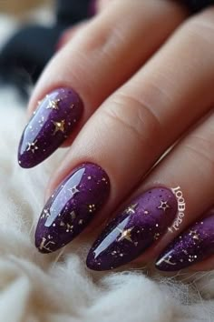 Black And Purple Nails Wedding, Eclipse Nails 2024, Unique Purple Nail Designs, Fall Nails Witchy, Purple Nails Witchy, Purple Gold Nail Art, Purple Sun And Moon Nails, Dark Purple Nail Designs Coffin, Purple Nails Elegant