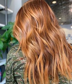 Light Copper Hair Balayage, Balayage Hair With Red, Red Hair With Highlights Balayage, Copper Honey Balayage Brunette, Red Honey Blonde Hair, Almost Red Hair, Haircolors 2022 Fall, Copper And Honey Balayage, Honey Copper Highlights