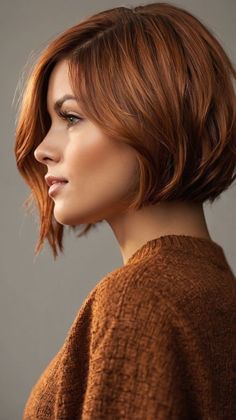 #shorthairstyle #hairinspo #pixiecut #bobhaircut #shorthairdontcare #hairstyleideas #trendyhair #chicshortcuts #easyhairstyles #shorthairlove Copper Bob Hair, Auburn Hair Color Ideas, Copper Brown Hair Color, Copper Blonde Hair Color, Auburn Hair Color, Copper Blonde Hair, Fall Blonde Hair Color, Hair Shade, Auburn Balayage