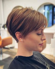 Pixie Cuts on Instagram: “Cute Pixie From @thatguyreno & @horoshavkaann” Long Pixie Tucked Behind Ears, Short Hair Pixie Cuts, Short Hairstyles For Thick Hair, Edgy Short Hair, Short Hair Styles For Round Faces, Very Short Hair, Short Bob Haircuts, Short Pixie Haircuts, Haircut For Thick Hair