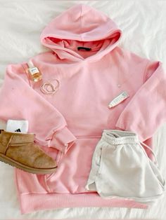 Preppy Summer Outfits, Cozy Spot, Casual Preppy Outfits, Cute Lazy Day Outfits, Trendy Outfits For Teens, Outfit Inspo Casual, Cute Outfits For School, Cute Preppy Outfits, Preppy Outfit