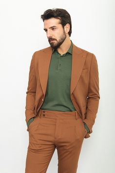 Collection : SPRING / SUMMER 24-25Product :Liam Slim Fit Camel Vested Suit Color : CamelAvailable Size : 46-48-50-52-54-56Material Content: 55% Cotton, 45% Polyester Brown Semi-formal Suits For Spring, Formal Brown Cotton Sets, Camel Color Outfits, Color Outfits, Suits Clothing, Mens Formal Wear, Jacket Vest, Slim Fit Suit, Groom Suit