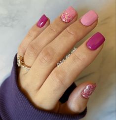 Spring Nail Ideas Short Square, Valentine’s Dip Powder Nails, Pink Combo Nails, Valentines Nail Dip Ideas, Pink Accent Nail Ideas, Valentine's Dip Nails, Pink Gel Manicure Designs, Pink Gel Dip Nails, Dip Nails February