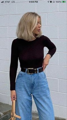 Fall Outfits With Short Hair, Beige Blonde Bob Hair, Long Undercut Bob, Blonde Bob Half Up Half Down, Winter Outfits Blonde Hair, Short Hair Fall Outfits, Blonde Bob Outfits, Short Blonde Fall Hair, Short Blonde Haircuts Straight