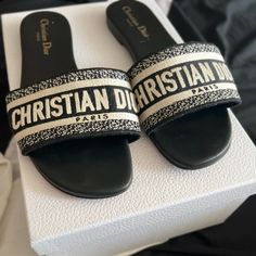 Christian Dior D-Way Slides For Women. In Good Condition With Some Wear On The Bottom. Comes With Dust Bags And Box. Christian Dior Slides, Dior Flats, Dior Slides, Christian Dior Shoes, Embroidered Flats, Fashion Shoes Heels, Dior Sandals, Fashion Slippers, Flat Slipper