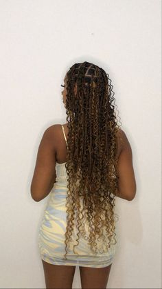 Goddess Braids Honey Brown, Cabo Hairstyles, Blonde Highlight Braids, Brown And Blonde Goddess Braids, Honey Brown Goddess Braids, Natural Hair Box Braids, Afro Braids, Braid Inspiration, Big Box Braids Hairstyles