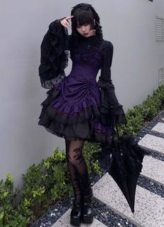 Purple Goth Dress, Goth Outfits Aesthetic, Purple Goth, Purple Gothic, Purple Night, Fall Fashion Skirts, Lolita Outfits, Old Fashion Dresses, Outfits Dress