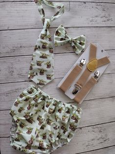 Yoda First Birthday, Star Wars Smash Cake, Smash Cake Outfit, Cake Outfit, First Birthday Outfit, Cake Smash Outfit, 1st Birthday Outfits, Star Wars Party, First Birthday Outfits