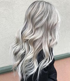 Ash Blonde Hairlights, Icy Grey Blonde Hair, Icey Blonde, Babylights Balayage, Long Silver Hair, Grey Blonde, Beautiful Gray Hair