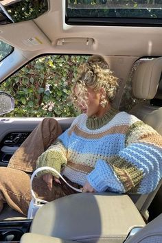 Cozy Cute Outfits Summer, Cold Weather Coastal Outfit, Flirty Winter Outfits, Fall Flower Picking Outfit, East Coast Aesthetic Outfits Winter, Florida Cold Weather Outfit, Beachy Sweater Outfit, Beachy Back To School Outfits, Outfits To Wear With Your Hair Up