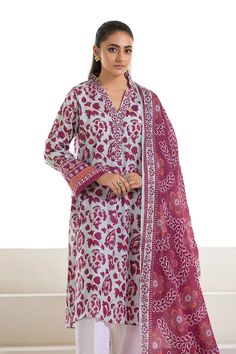 PRODUCT DETAILS SHIRT Printed Lawn Shirt Dupatta Printed Lawn Dupatta COLOR French Grey ATTRIBUTEExplore summer vibes 2pc Printed Lawn Shirt and Dupatta KSD-2632 this collection features printed lawn shirt with printed lawn dupatta. Be the essence of elegance with this timeless and versatile ensemble. Long Sleeve Patterned Sets For Summer, Pink Cotton V-neck Sets, Pink V-neck Cotton Sets, Summer Long Sleeve Sets With Printed Motifs, Fitted Tops With Printed Motifs For Summer, Casual Patterned Sets With Printed Motifs, Traditional Floral Print Sets For Summer, Traditional Floral Print Summer Sets, Traditional Summer Sets With Floral Print