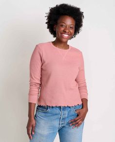 Get yourself a crew that’s fun, unfussy and just the right amount of femme. Organic cotton and recycled polyester make this an easy-wear waffle knit that’s oh-so-soft and layers like a dream. Toad And Co, Toad, Sweater And Shorts, Shirt Sale, Waffle Knit, Easy Wear, Overall Shorts, Skirt Pants, A Dream